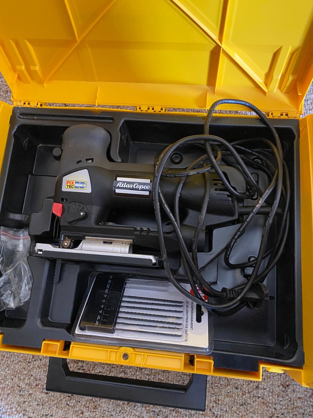 Atlas copco decoupeerzaag in goede staat, Doe-het-zelf en Verbouw, Ophalen of Verzenden, Gebruikt, Metaaldraaibank
