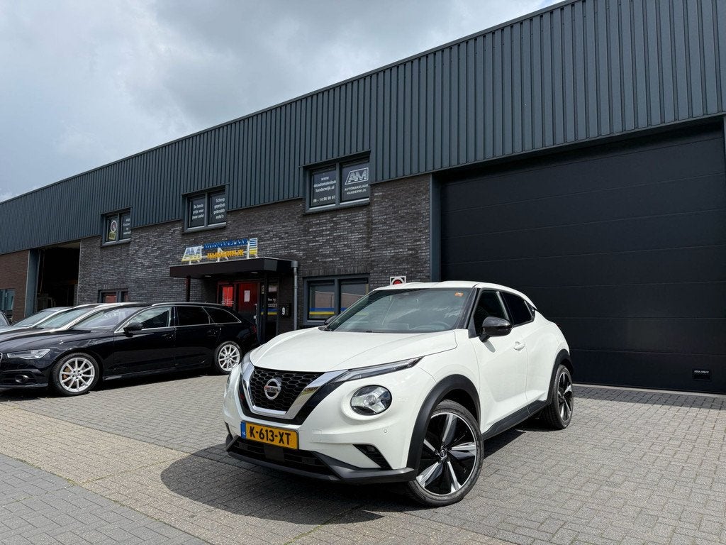 Nissan Juke 1.0 DIG-T N-Connecta | 2E EIGENAAR | 12MND GARAN, Auto's, Nissan, Voorwielaandrijving, Stof, 116 pk, Wit