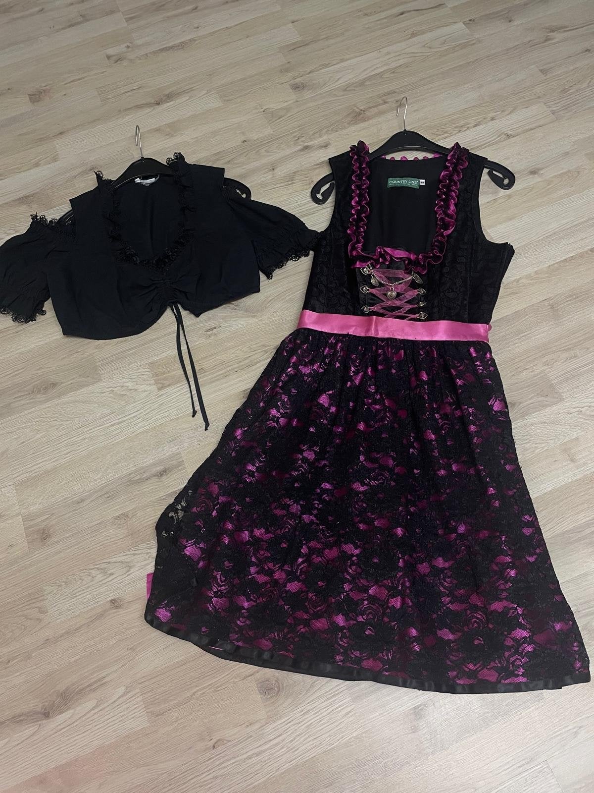Dirndl maat 44, Ophalen of Verzenden, Zo goed als nieuw, Maat 42/44 (L), Overige thema's