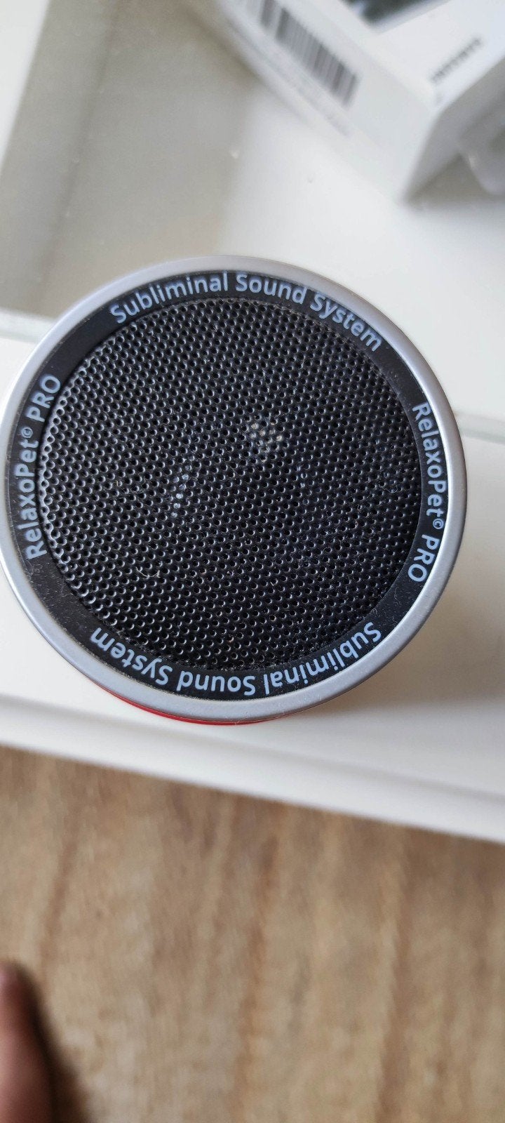 RelaxoPet PRO Subliminal Sound System voor huisdieren, Gebruikt, Inclusief kabels, Draagbare speaker, Minder dan 60 watt