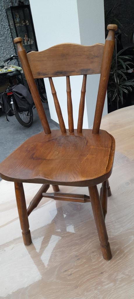 Kleuter/kinderstoeltje massief eiken jaren 70, Ophalen of Verzenden, Gebruikt, Stoel(en)