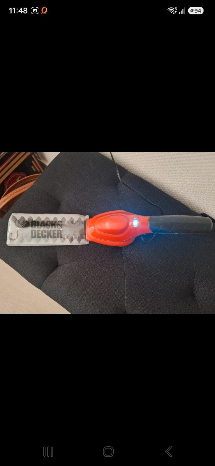 Buxussnoeischaar, Tuin en Terras, Ophalen of Verzenden, Zo goed als nieuw, Elektrisch, Black & Decker