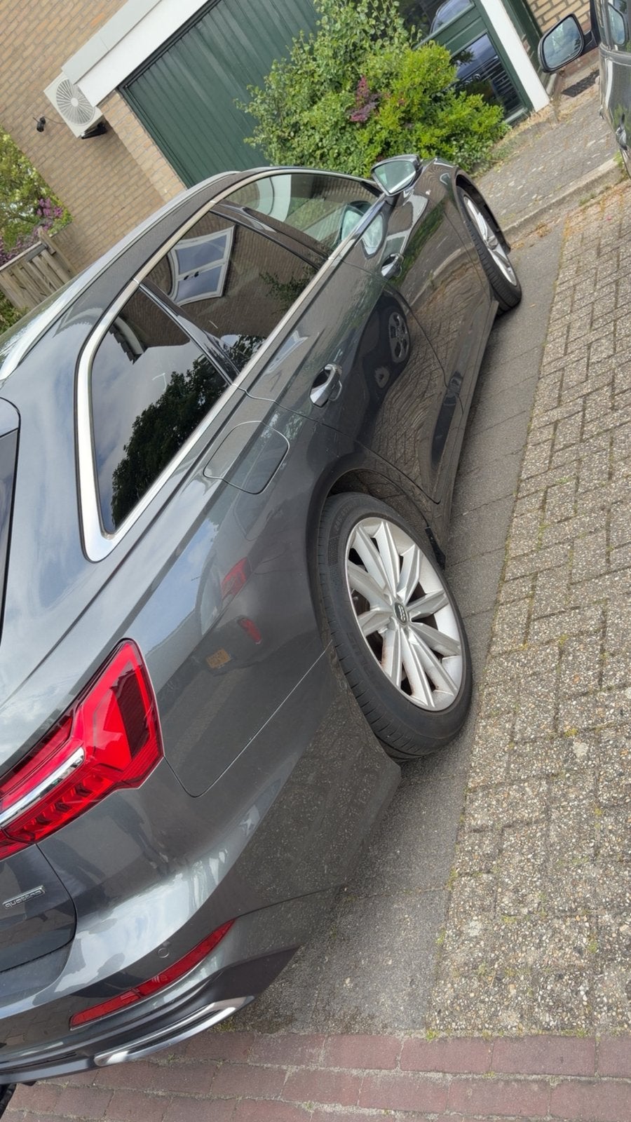 Audi A6 45 TDI Quattro 231pk Tiptronic 2019 Grijs, Auto's, Audi, Particulier, A6, Hybride Elektrisch/Diesel, Stationwagon, Automaat