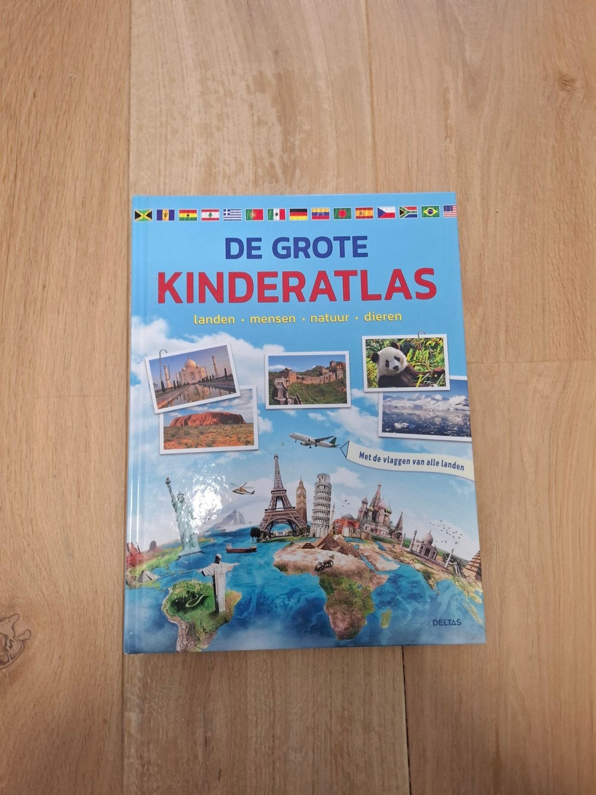 De Grote Kinderatlas - Landen, Mensen, Natuur, Dieren, Ophalen of Verzenden, Zo goed als nieuw, Onbekend, 3 tot 4 jaar