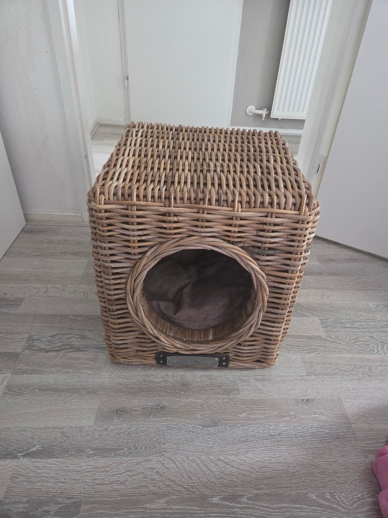 Happy house kattenmand, Dieren en Toebehoren, Ophalen of Verzenden, Zo goed als nieuw, Riet