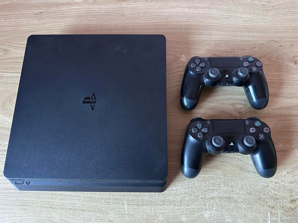 Sony PlayStation 4 500GB met 2 controllers, Spelcomputers en Games, Met 2 controllers, Ophalen of Verzenden, Slim, 500 GB