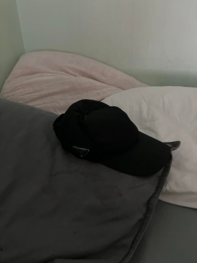 Stijlvolle Prada Pet - Zwart, Ophalen of Verzenden, Zo goed als nieuw, One size fits all, Pet