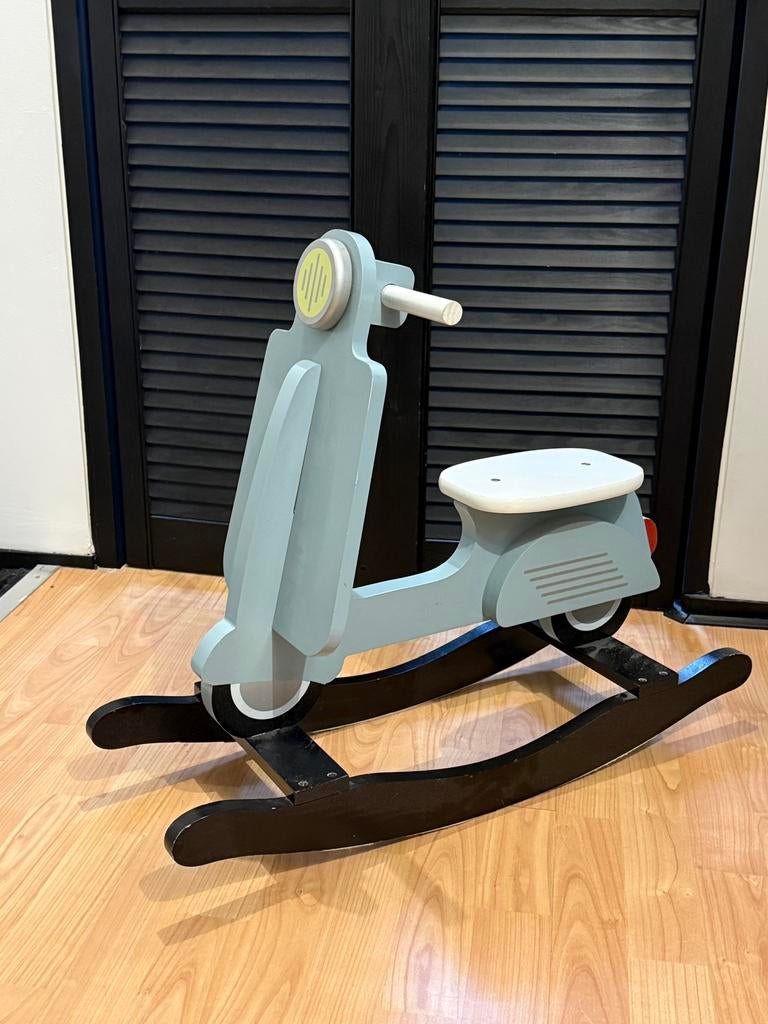 Childwood schommel scooter, Ophalen, Zo goed als nieuw