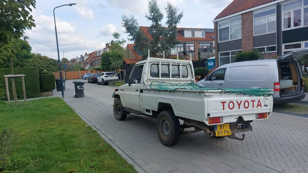 Toyota Land Cruiser 70 / BJ75 Pick-Up 3B 3.4L Diesel 1988, 4 cilinders, 1886 kg, Wit, Origineel Nederlands
