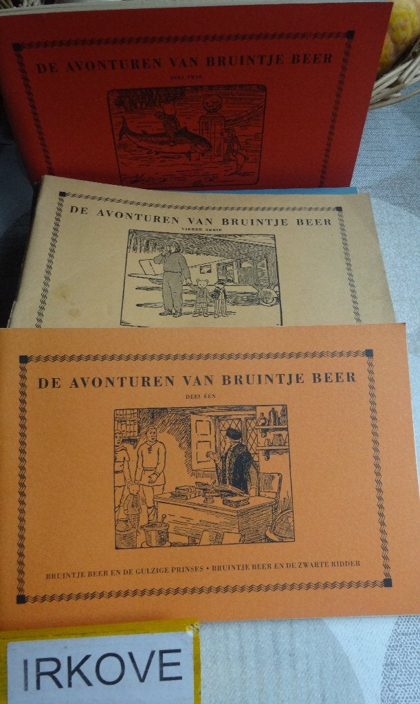 BRUINTJE DE BEER * NEGEN DELEN * Diverse Delen *, Meerdere stripboeken, Verzenden, Gelezen