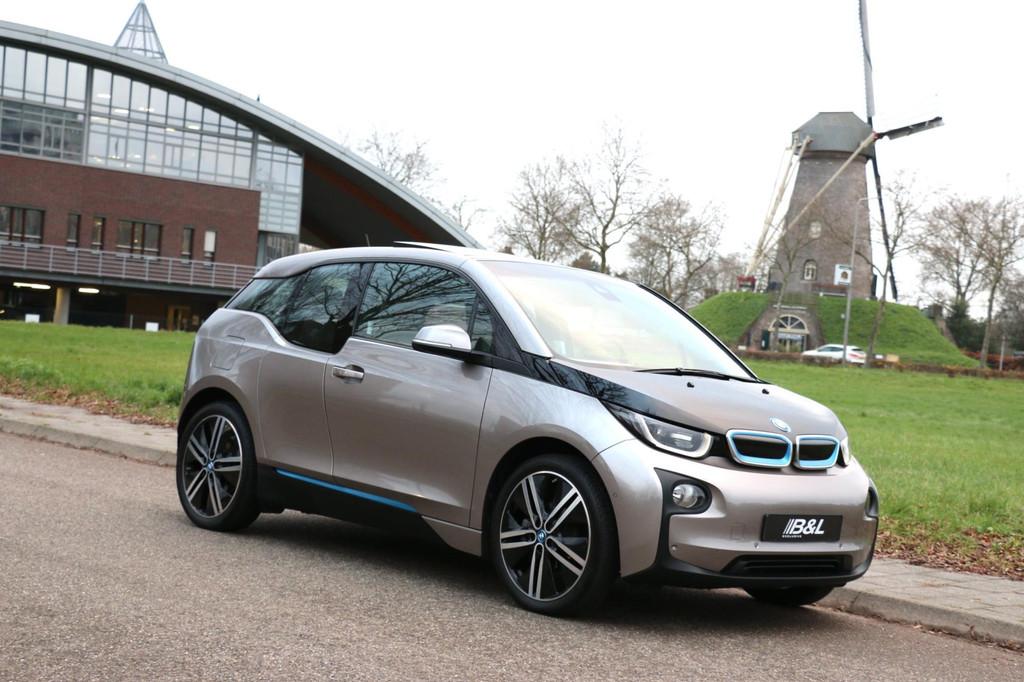 BMW I3 22 kWh 60Ah 170Pk Full Option 1e eigenaar Panoramadak, Auto's, BMW, Automaat, Achterwielaandrijving, Gebruikt, 22 kWh