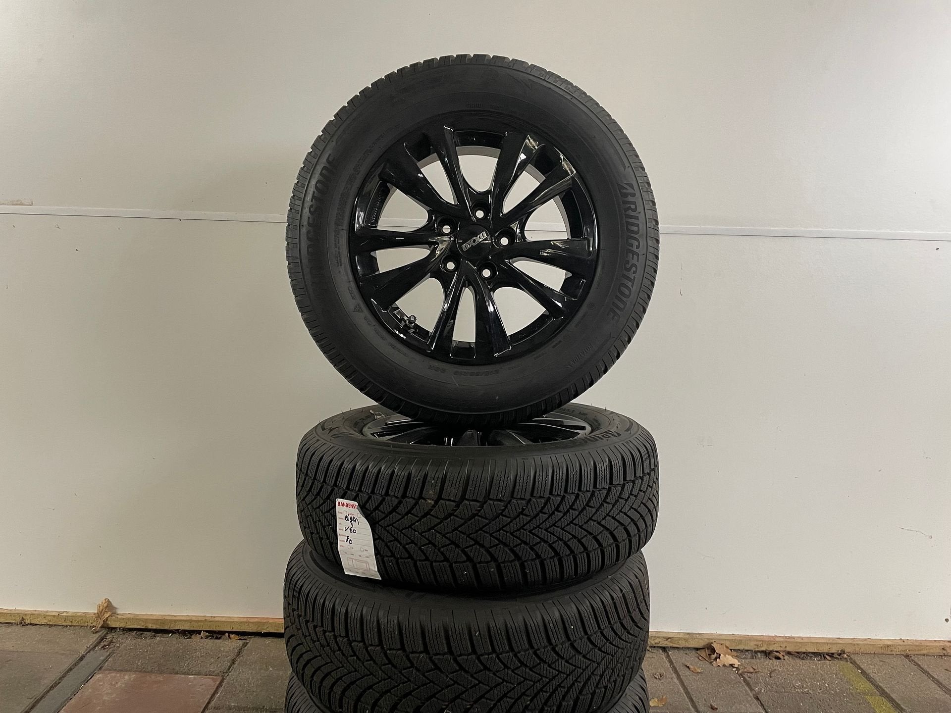 Volvo V60 winterwielen 215/65 R16 Bridgestone, Auto-onderdelen, Banden en Velgen, Ophalen, -, Banden en Velgen, Winterbanden
