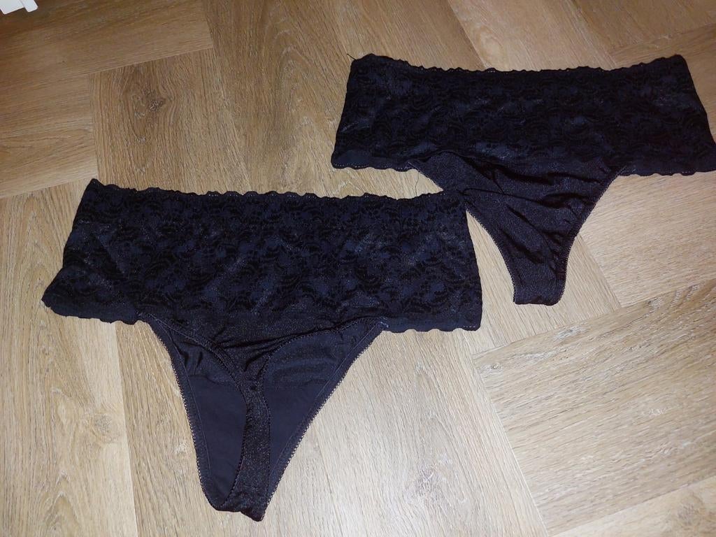 2 hogere kanten taille strings maat 44, Kleding | Dames, Ondergoed en Lingerie, Verzenden, Zwart, String