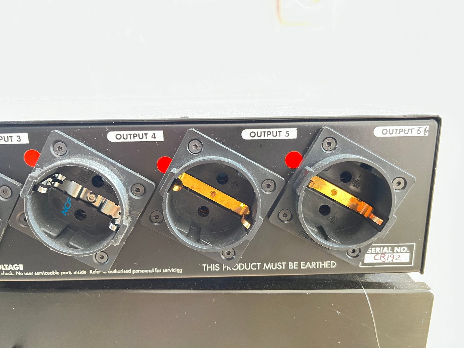 Isotek 6 output Furutech, koper, Isotek, Audioquest, PS Aud, Ophalen, Gebruikt