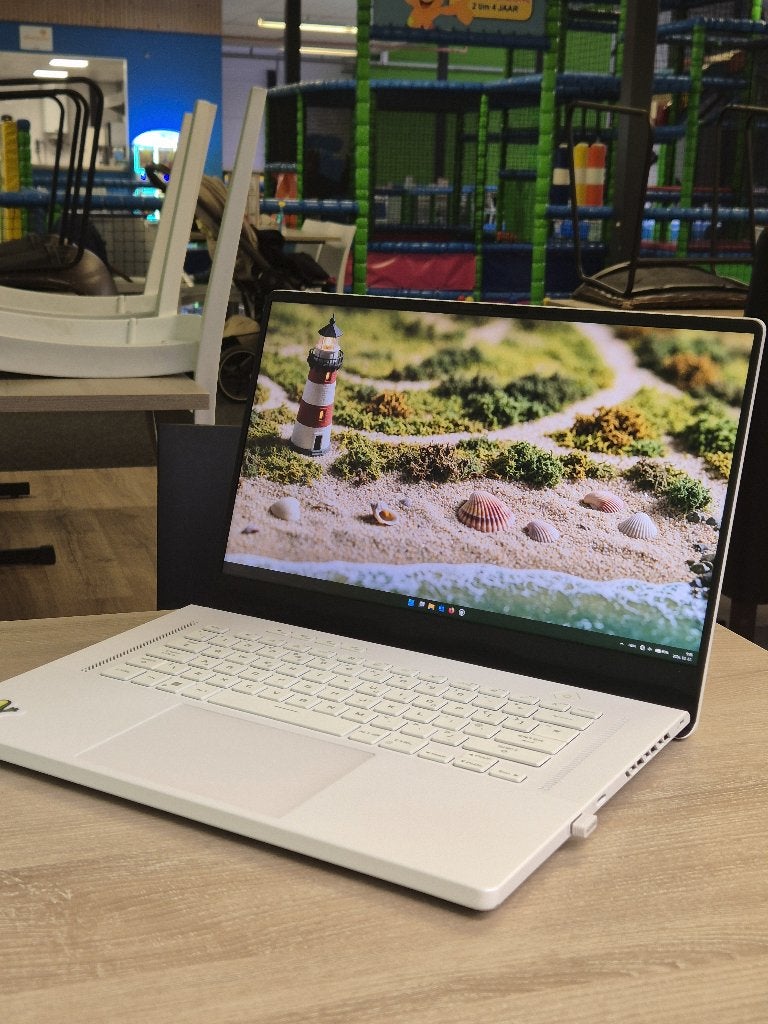 ASUS Rog Zephyrus G15 Moonlight White (48GB RAM), Ryzen 7, 64 GB of meer, Met videokaart, Asus ROG Zephyrus