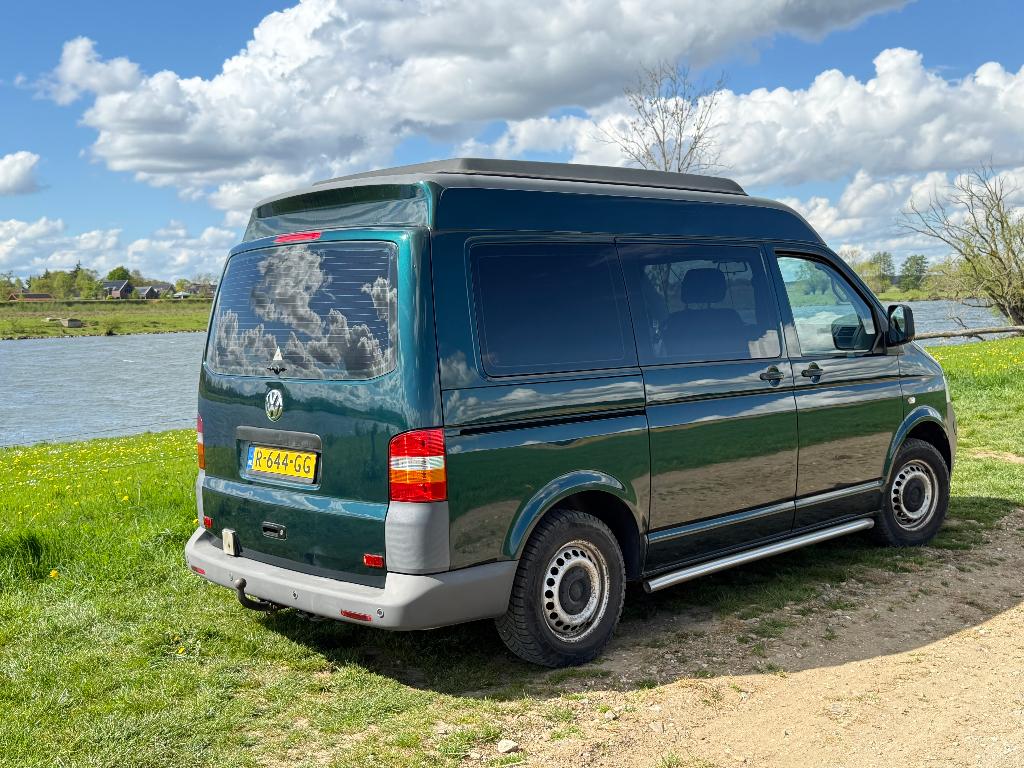 VW T5 D96 KW 4-motion 2.5 TDI Camper (Voormalige flitsbus), Caravans en Kamperen, Campers, Reservewiel, Volkswagen, Watertank (Schoon)