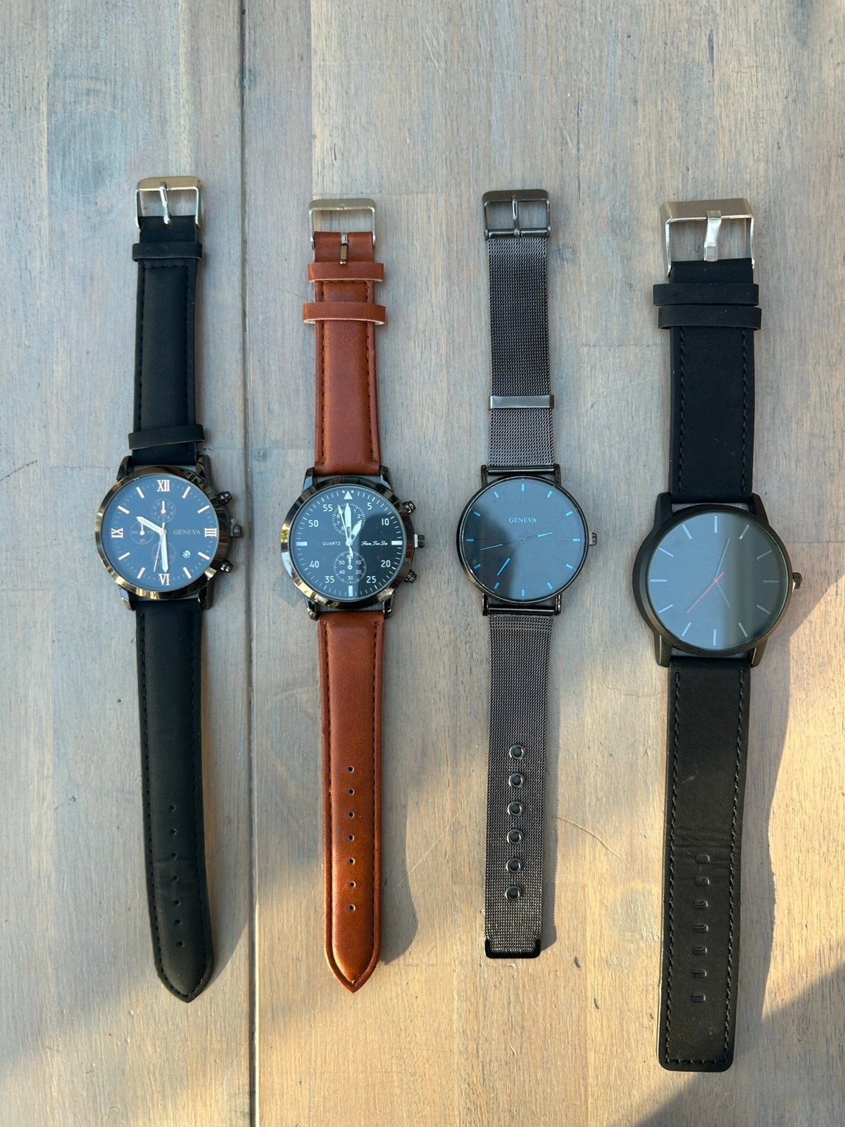 Horloges nieuw. 4 x op batt., Ophalen of Verzenden, Nieuw, Polshorloge, Overige merken