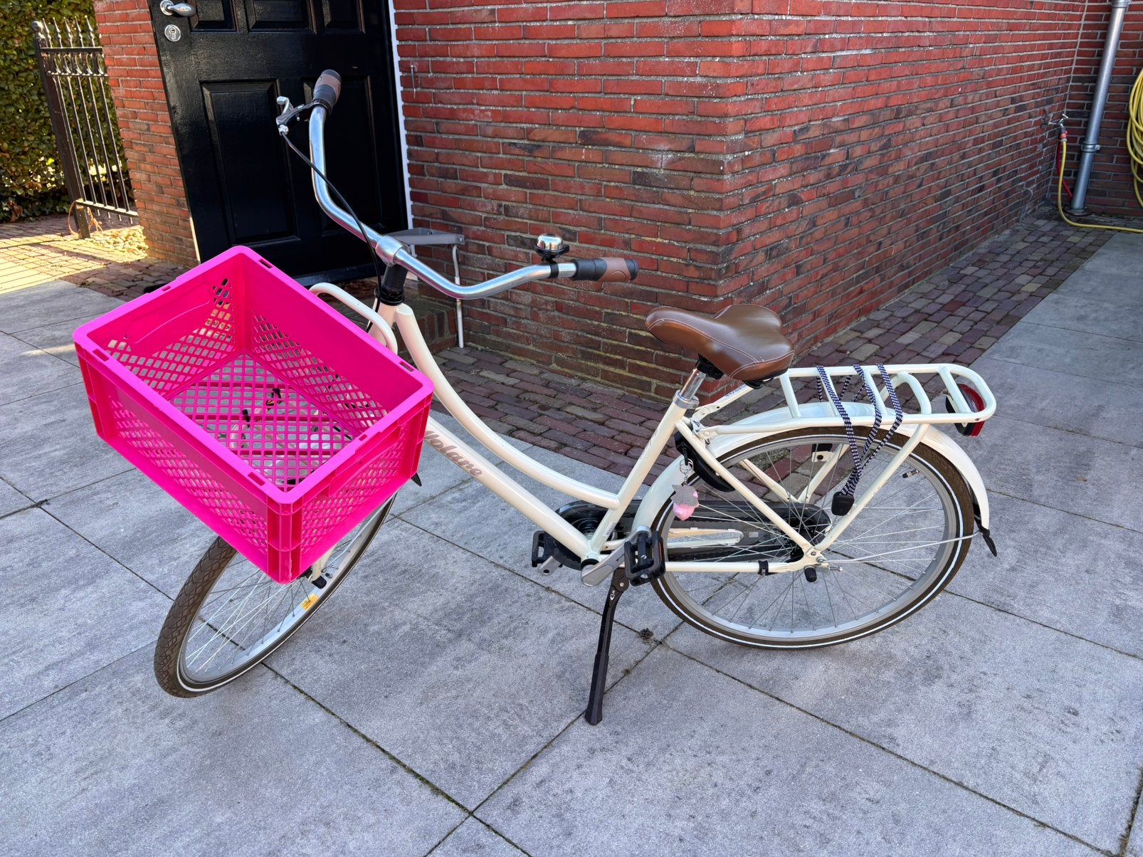 Volvare meisjes fiets, Ophalen, Zo goed als nieuw, Kinderkar