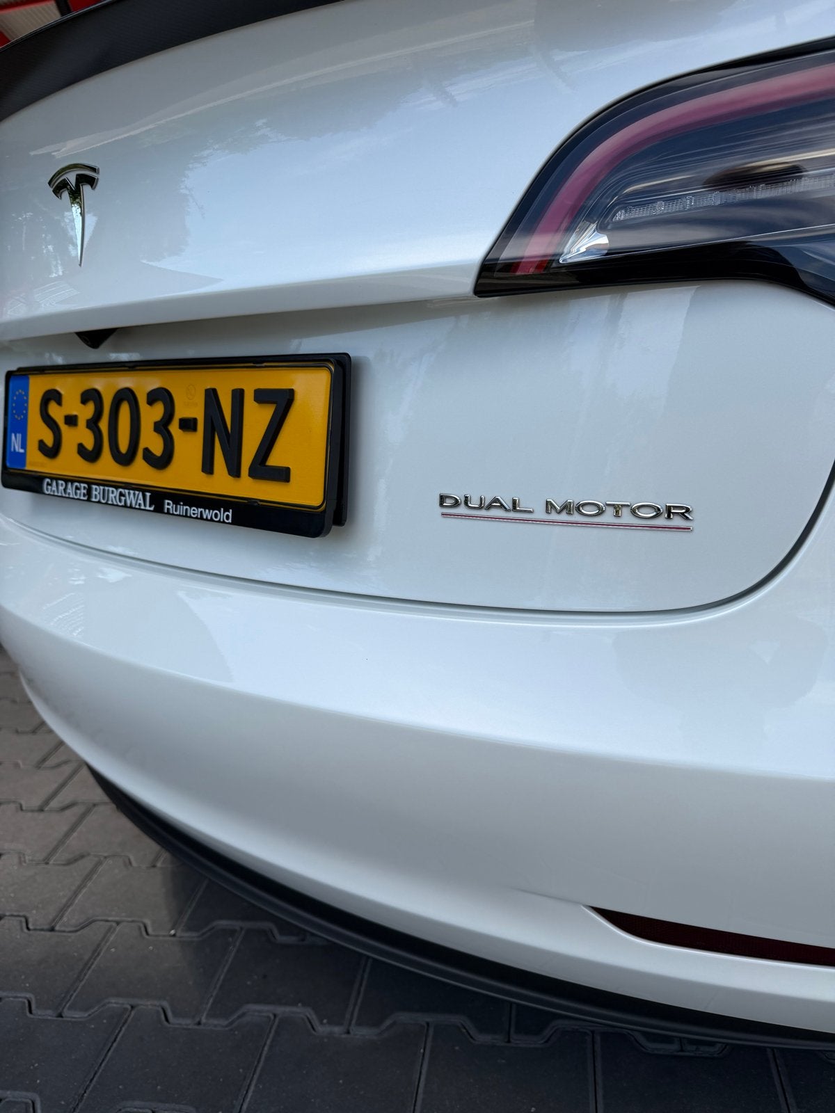 TESLA MODEL3 LONG RANGE  -498 PK- Warmtepomp en Garantie!, Auto's, Tesla, Automaat, Warmtepomp, Wit, Vierwielaandrijving