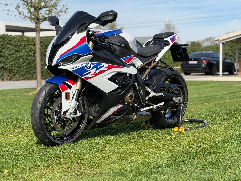 ZGAN BMW S1000rr M-Pakket met 1520km op de teller, Motoren, 4 cilinders, Motorrijbewijs A, Handvatverwarming, Gebruikt