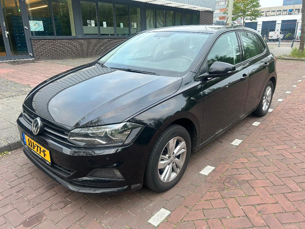 Volkswagen Polo 1.0 TSI 95pk 2018 Zwart, Voorwielaandrijving, Stof, Bedrijf, Handgeschakeld