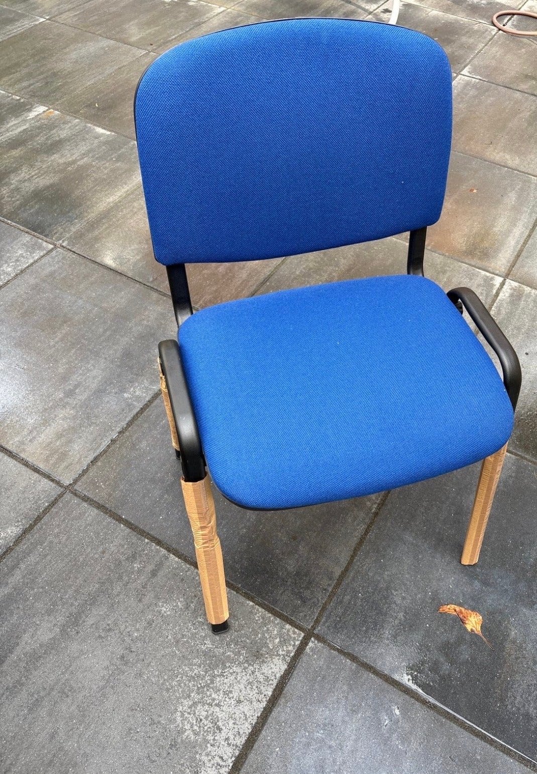 Nieuwe CLP Ken stoel - Blauw, nog in verpakking, Huis en Inrichting, Stoelen, Ophalen, Blauw, Nieuw, Eén