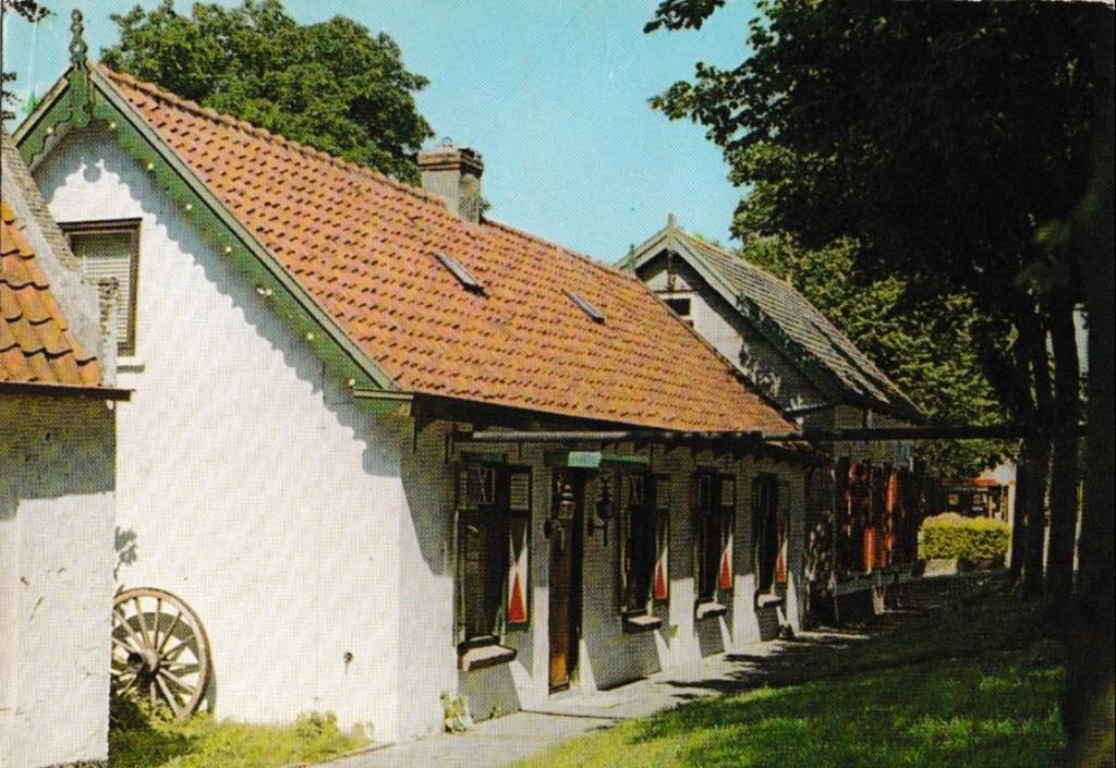 Oostvoorne       952, Ophalen of Verzenden, Voor 1920, Zuid-Holland