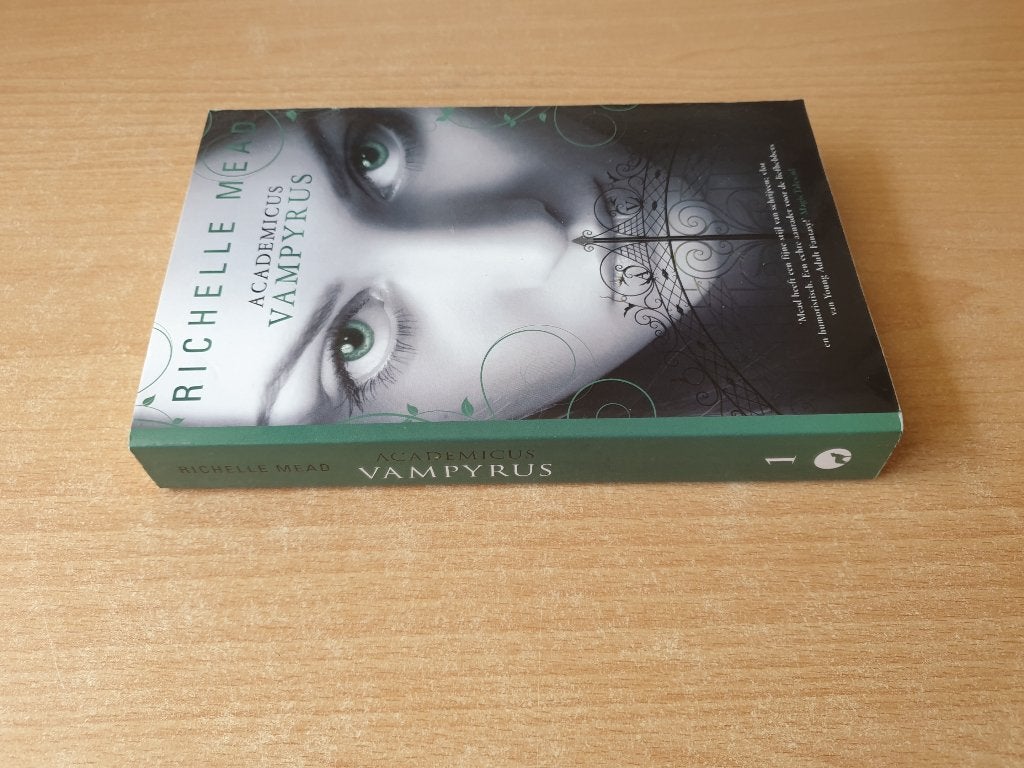 Richelle Mead - Academicus Vampyrus (ned), Verzenden, Gelezen, Richelle Mead
