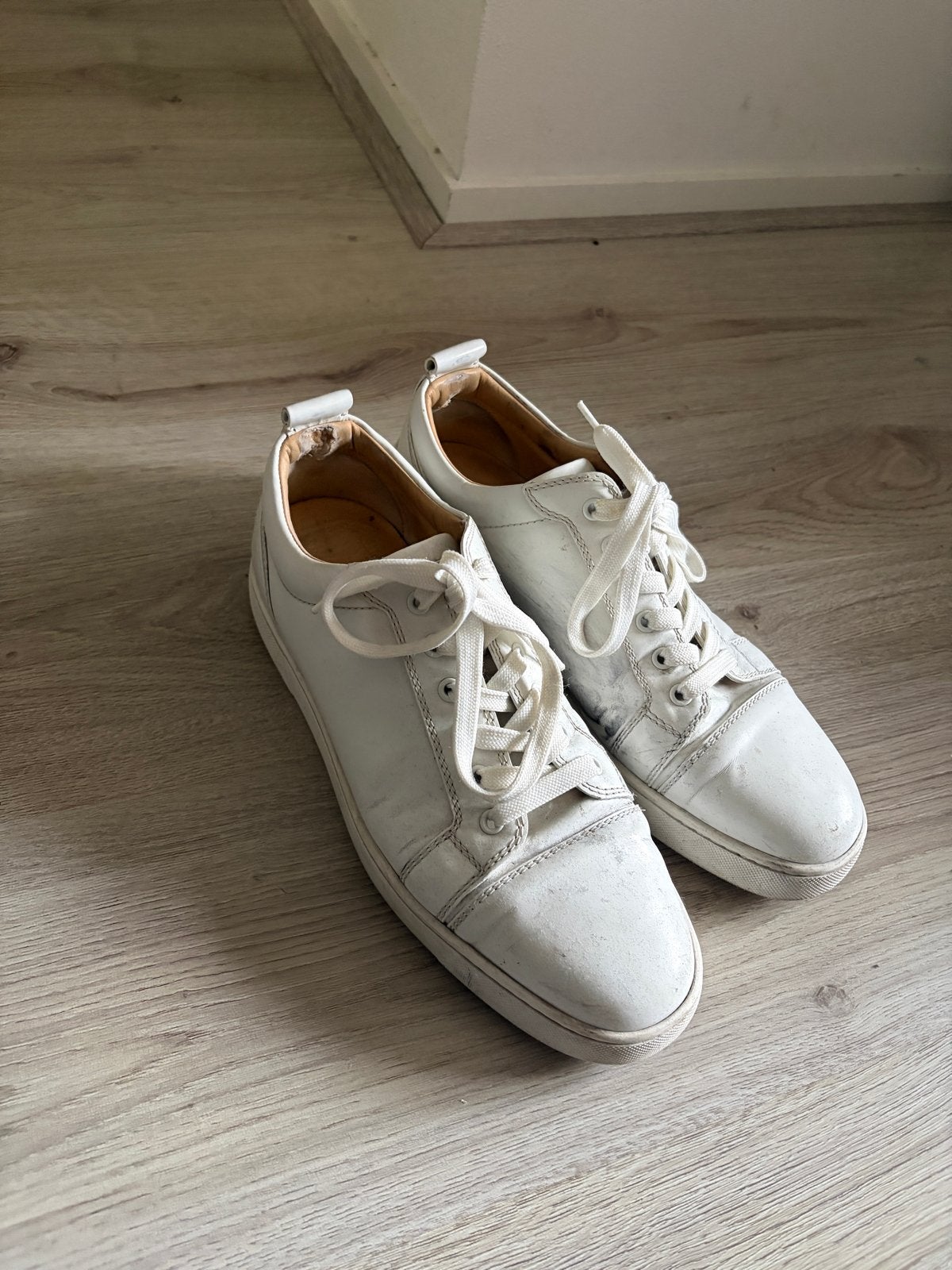Christian Louboutin sneakers maat 43, Ophalen of Verzenden, Gedragen, Wit, Sneakers of Gympen