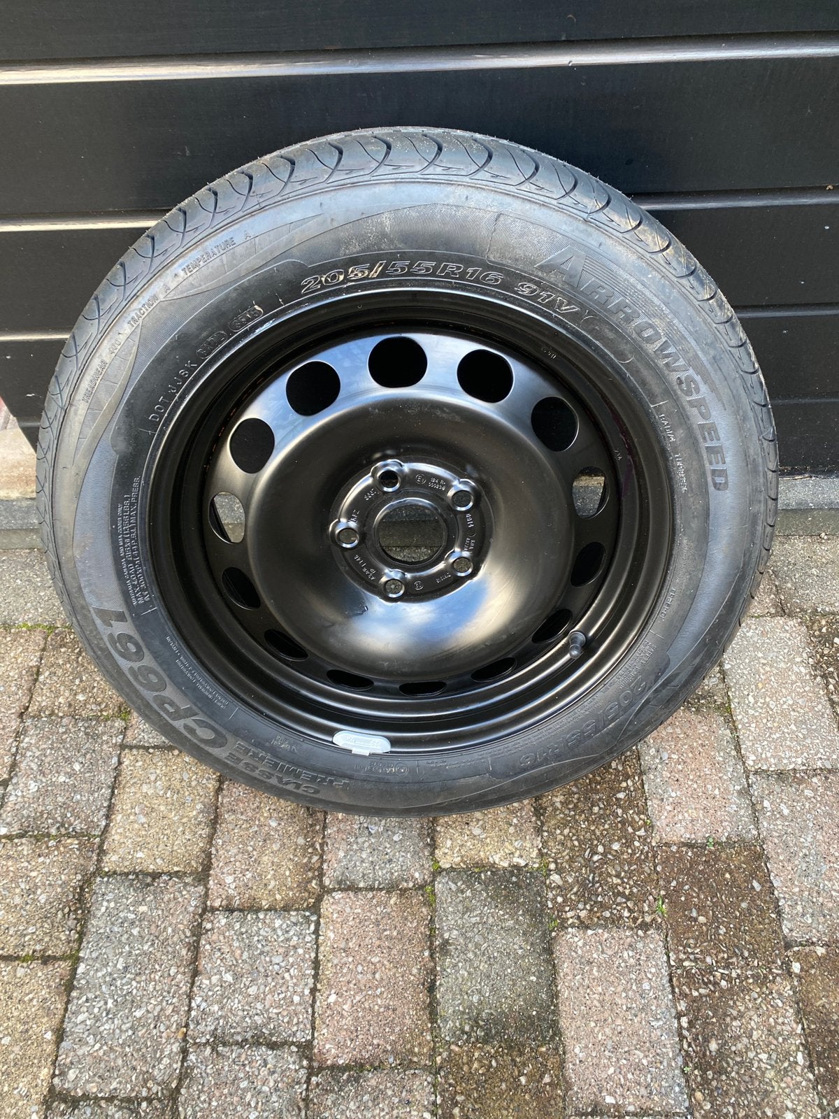 Reverve wiel met toebehoren., Ophalen, Nieuw