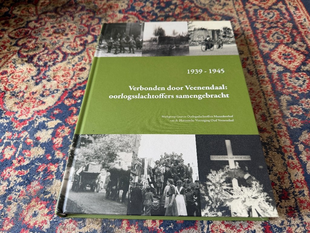 Verbonden door Veenendaal: Oorlogsslachtoffers samengebracht, 20e eeuw of later, Nieuw, Ophalen of Verzenden, Meerdere auteurs