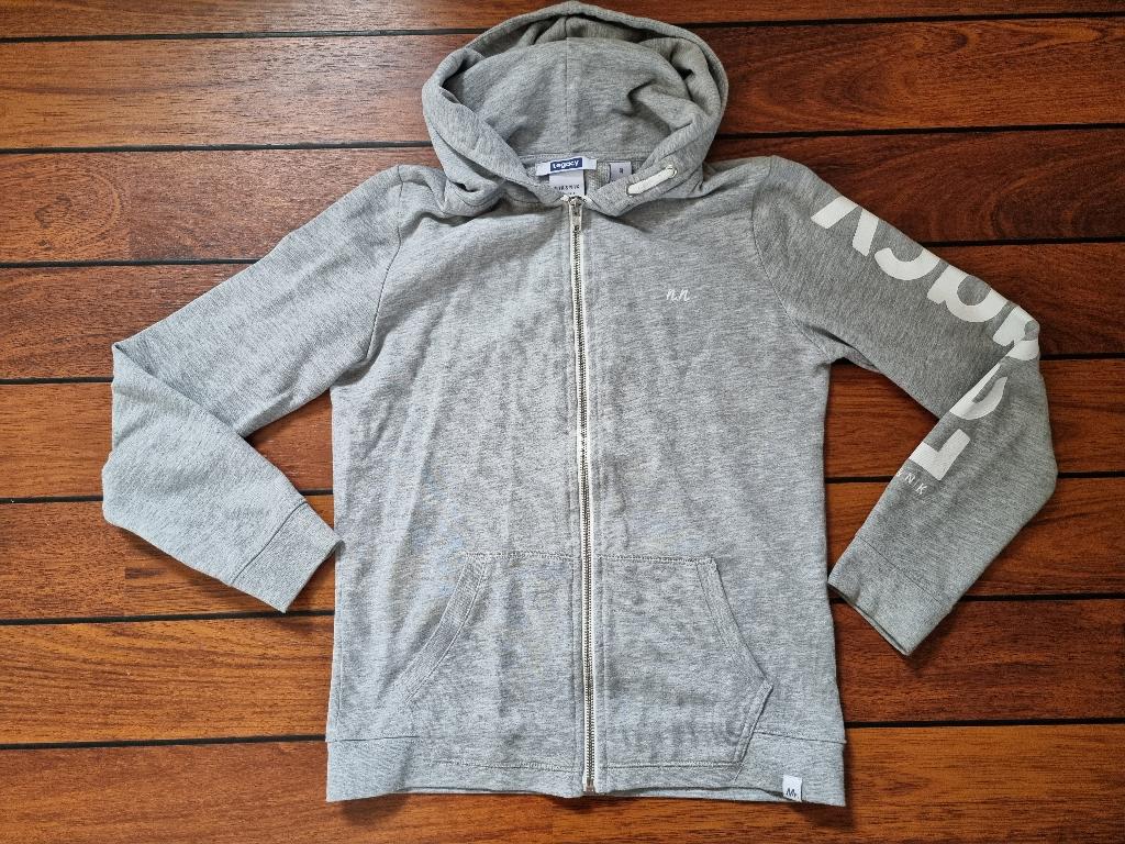 NIK & NIK vest grijs maat 12 / 152 ** SUPER LEUK **, Kinderen en Baby's, Kinderkleding | Maat 152, Gebruikt, Trui of Vest, Nik&Nik