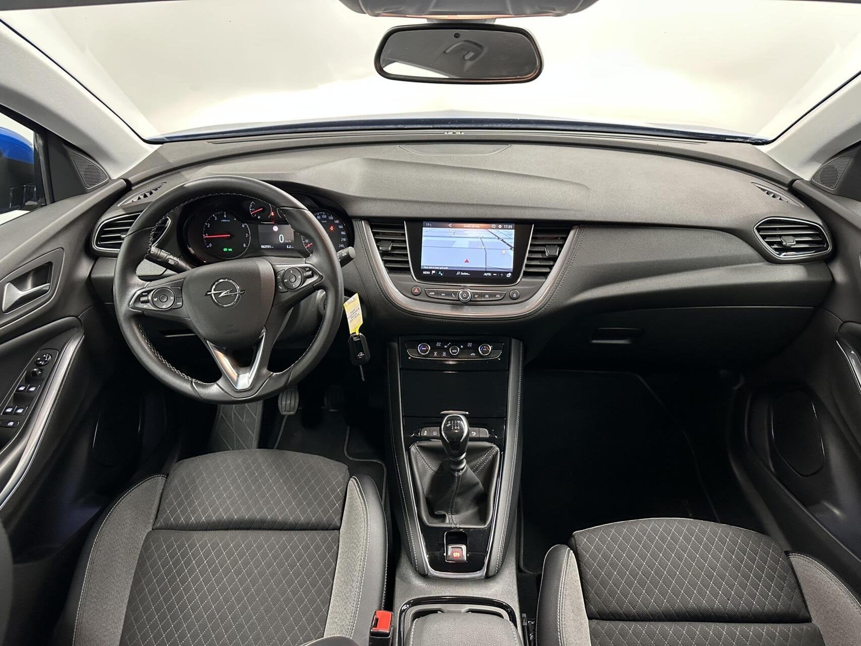 Opel Grandland X 1.2 Turbo Business + CAMERA TREKHAAK CARPLA, Auto's, Voorwielaandrijving, Gebruikt, 1199 cc, Met garantie (alle)