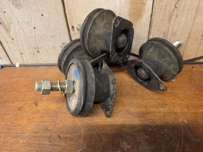 Motorsteunen Vetus set van 4 stuks, Niet ingevuld, Gebruikt, Niet ingevuld, Niet ingevuld