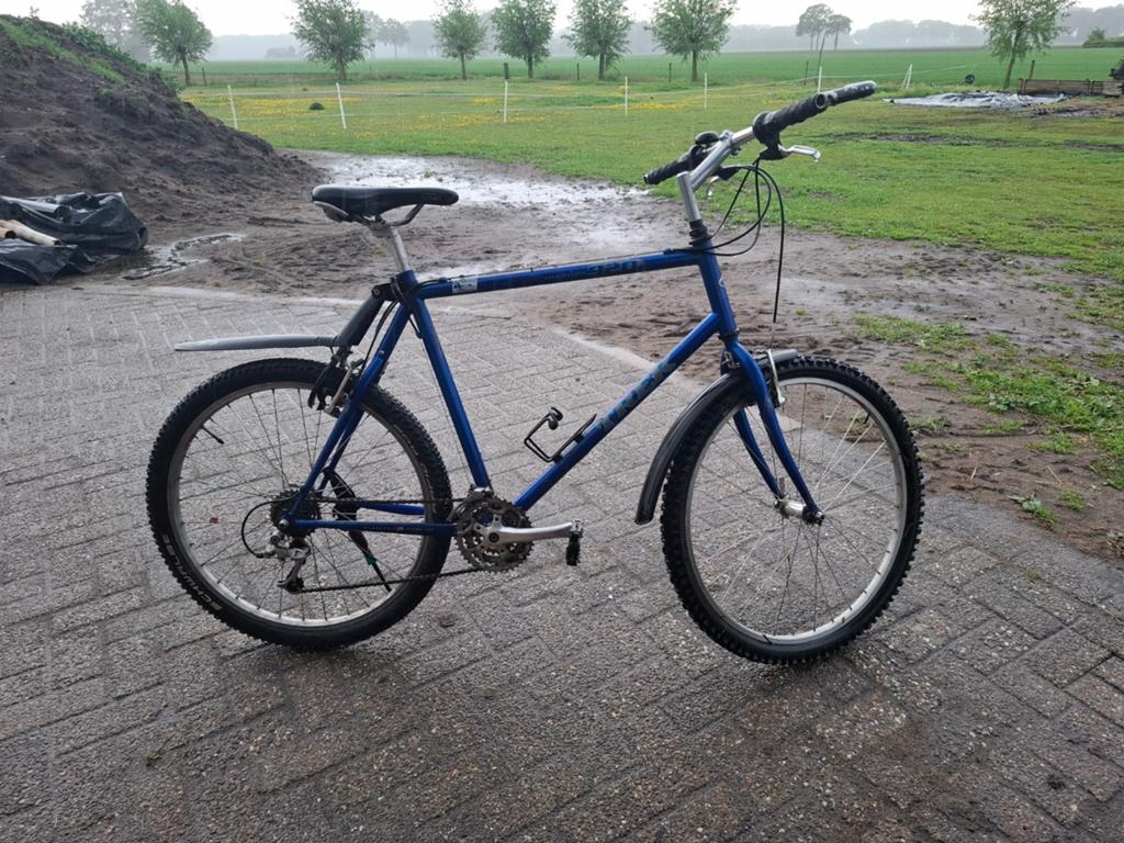 Mountainbike Trek 920, Ophalen, Gebruikt, Trek