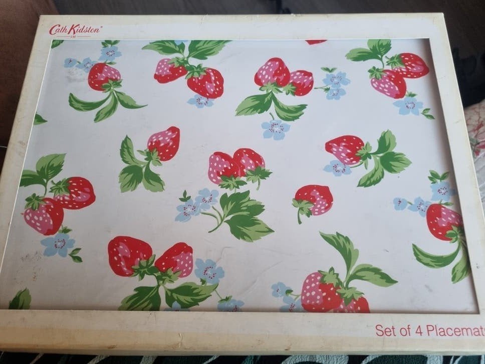 Cath Kidston placemats aardbeien (4 stuks), Ophalen of Verzenden, Meerkleurig, Overige materialen, Overige merken