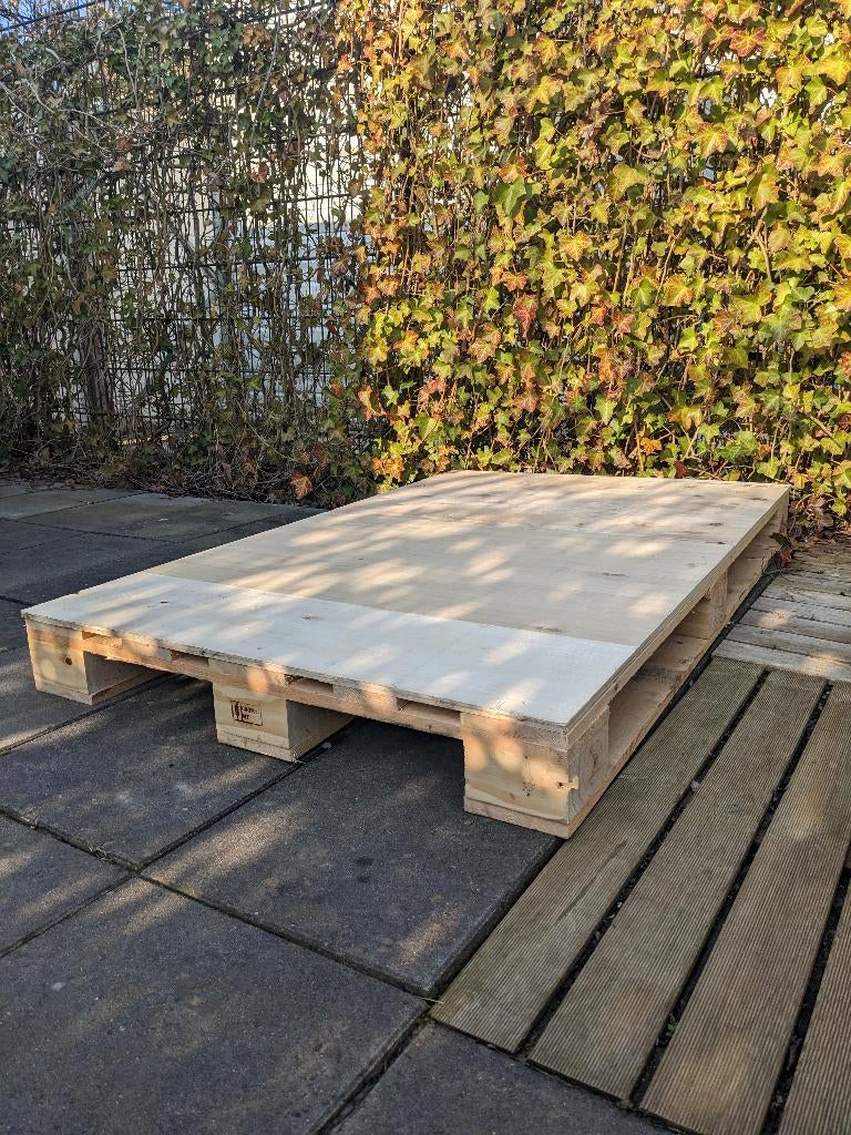 Stevige houten pallet | Dichte bovenkant (HT), Ophalen, Zo goed als nieuw, 50 mm of meer, Minder dan 200 cm