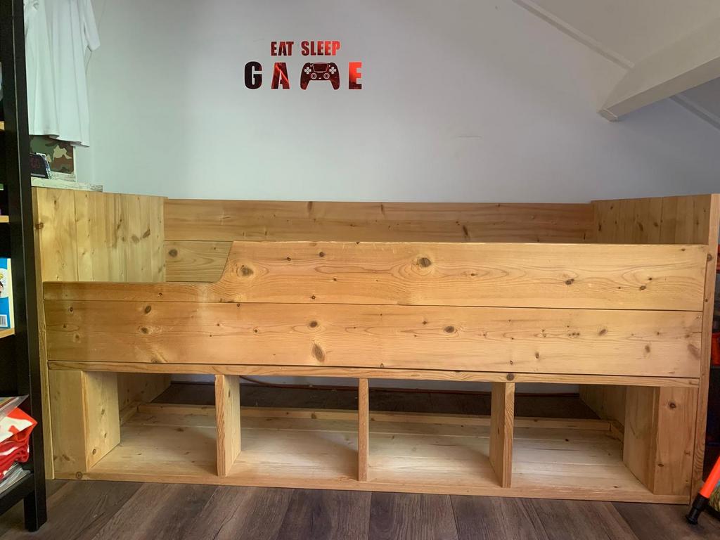 1 persoons - Steigerhout bed met opbergruimte - 90x200 cm, Ophalen, Gebruikt, 90 cm, Eenpersoons