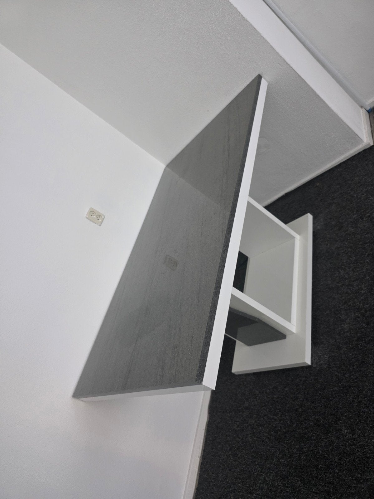 4 stolen met eten tafel., Gebruikt, Overige kleuren, Ophalen of Verzenden, Metaal