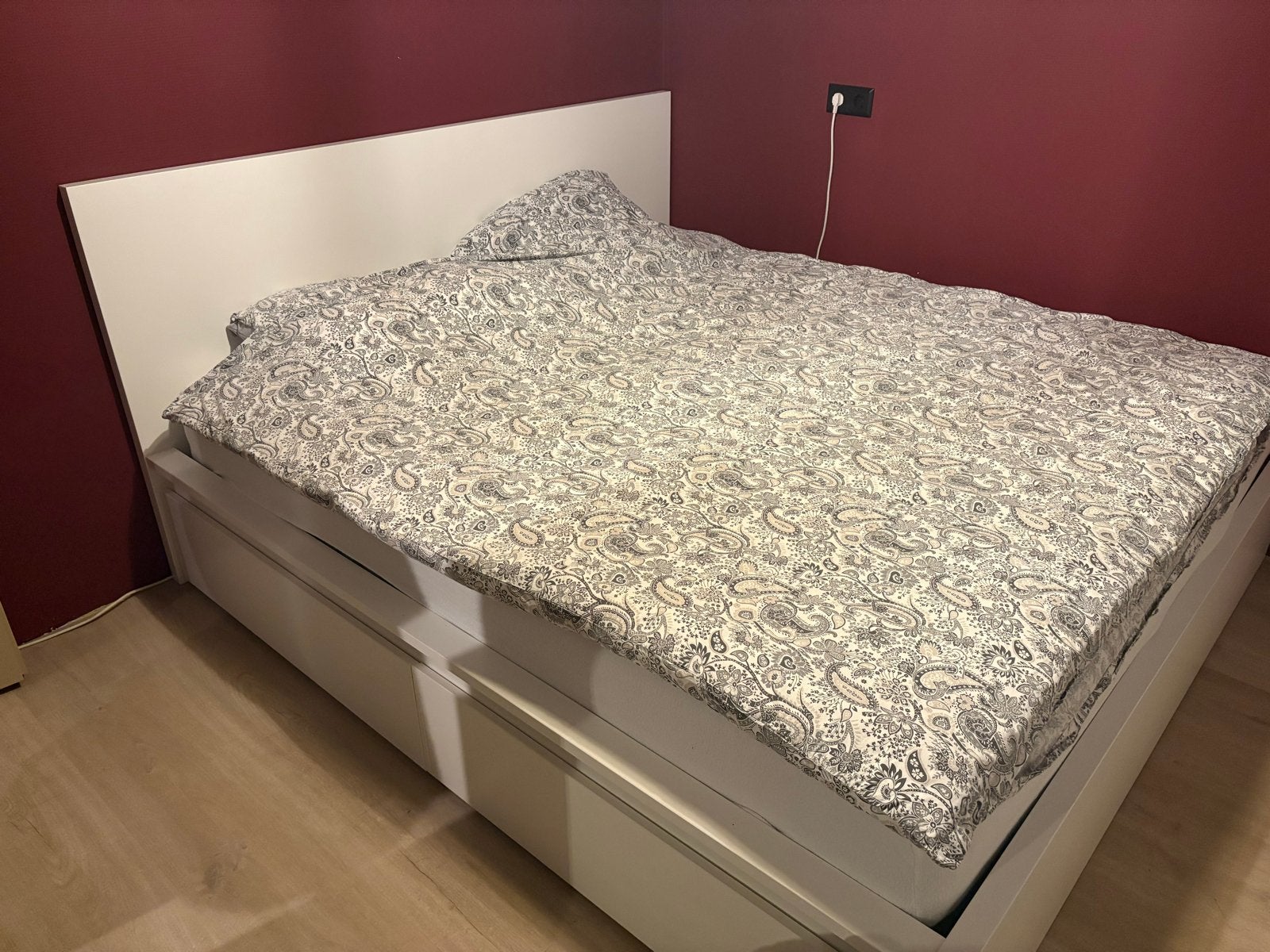 IKEA MALM Bed met opbergruimte, wit, 180 x 200 cm, Wit, Tweepersoons, Ophalen of Verzenden, Zo goed als nieuw