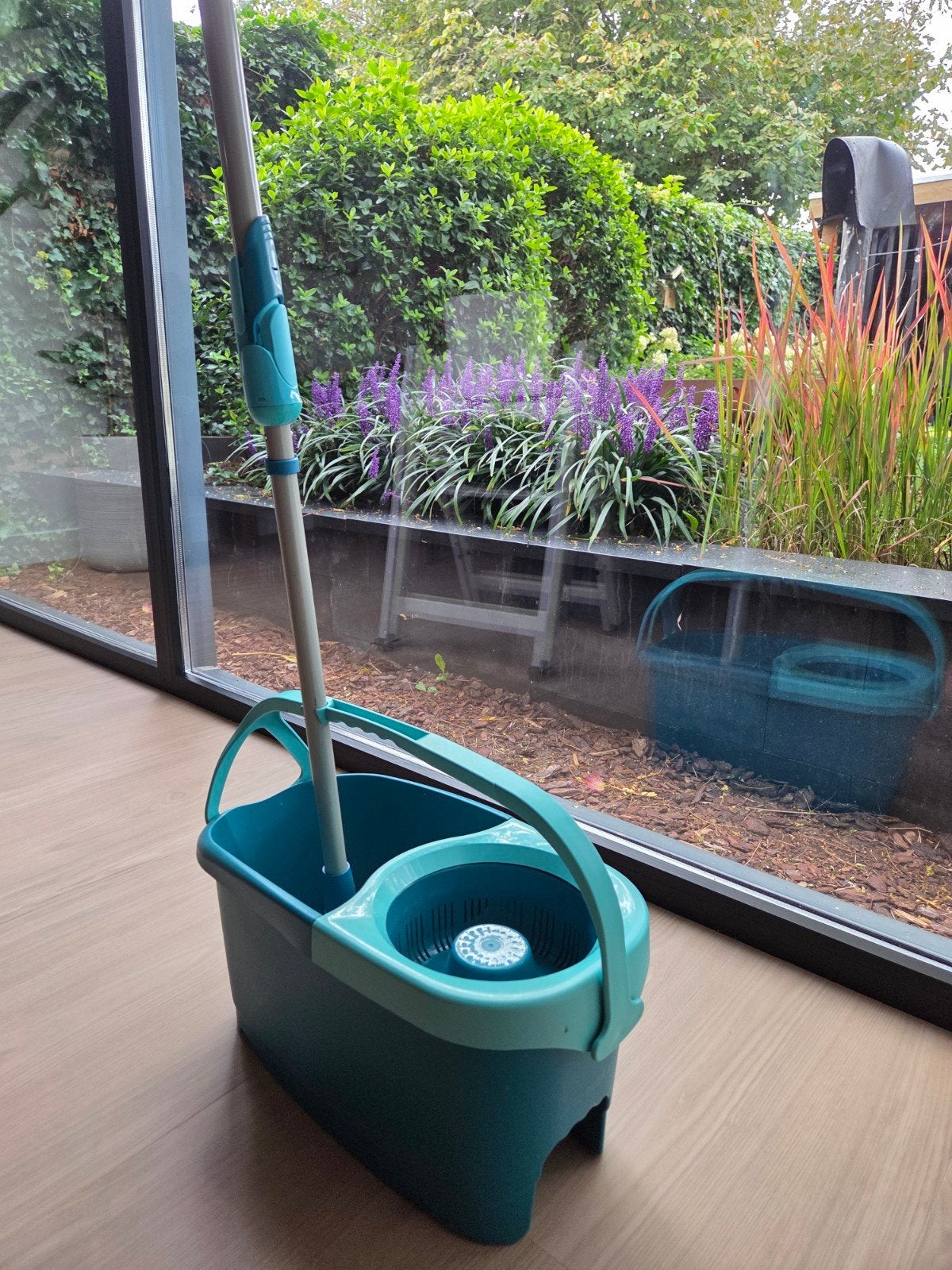 Leifheit Clean Twist Mop en Emmer Set - Turquoise, Ophalen of Verzenden, Mop of Dweil