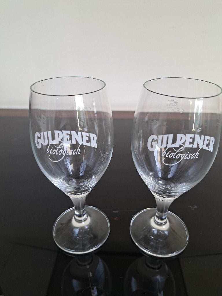 2 bierglazen GULPENER biologisch, 0,25 l, Ophalen of Verzenden, Zo goed als nieuw, Glas of Glazen, Gulpener