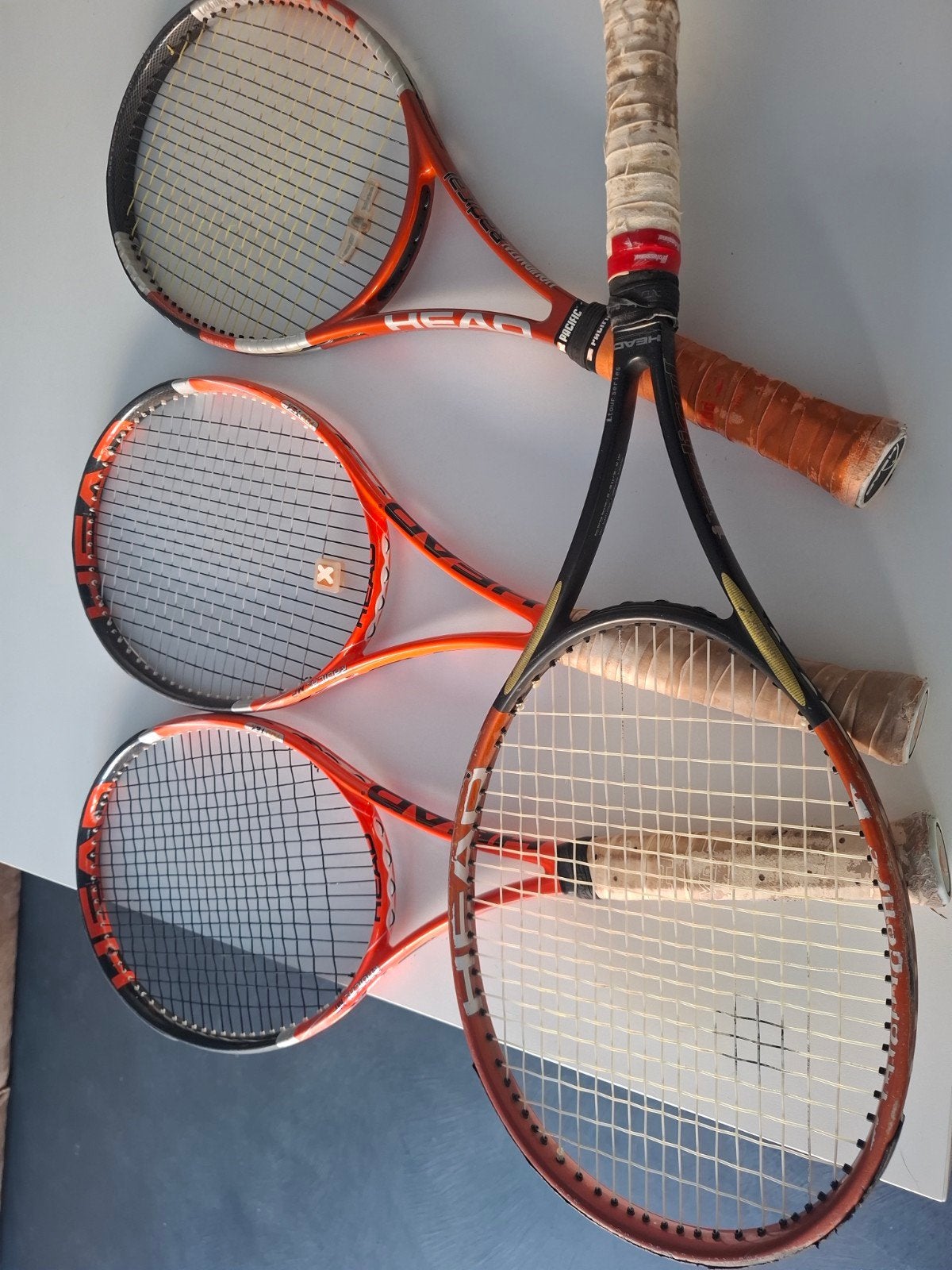 4x Head RadicalTennisracket - Gripmaat L4, Sport en Fitness, Ophalen, Gebruikt, L4, Head