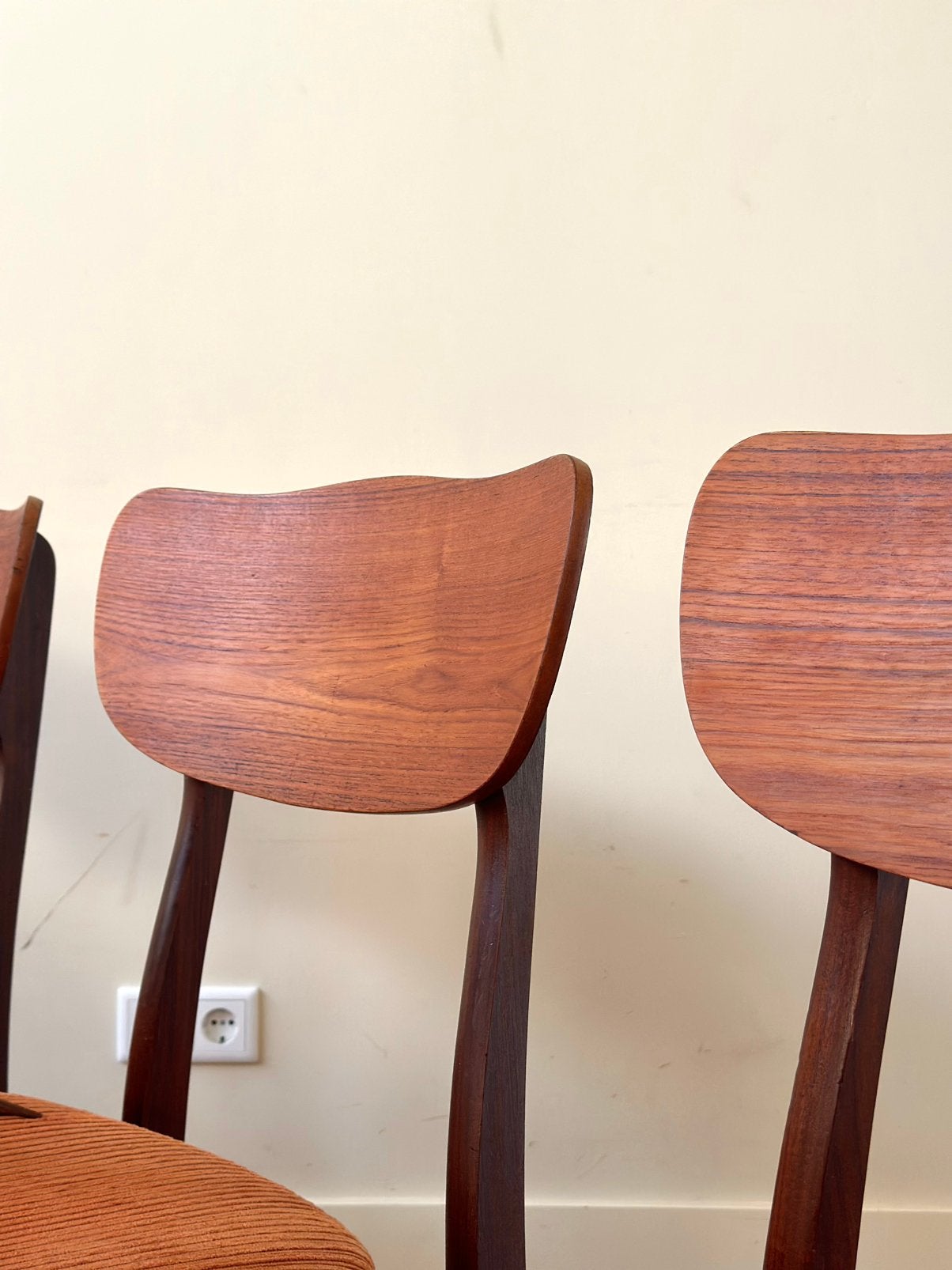 Set 5 vintage stoelen deens hout stof jaren 50/60/70, Huis en Inrichting, Ophalen, Hout, Gebruikt, Overige kleuren