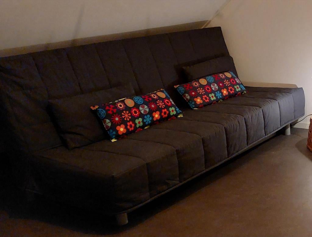 Comfortabele slaapbank - Ideaal voor logeerkamer, Ophalen, Gebruikt, Zwart, Tweepersoons