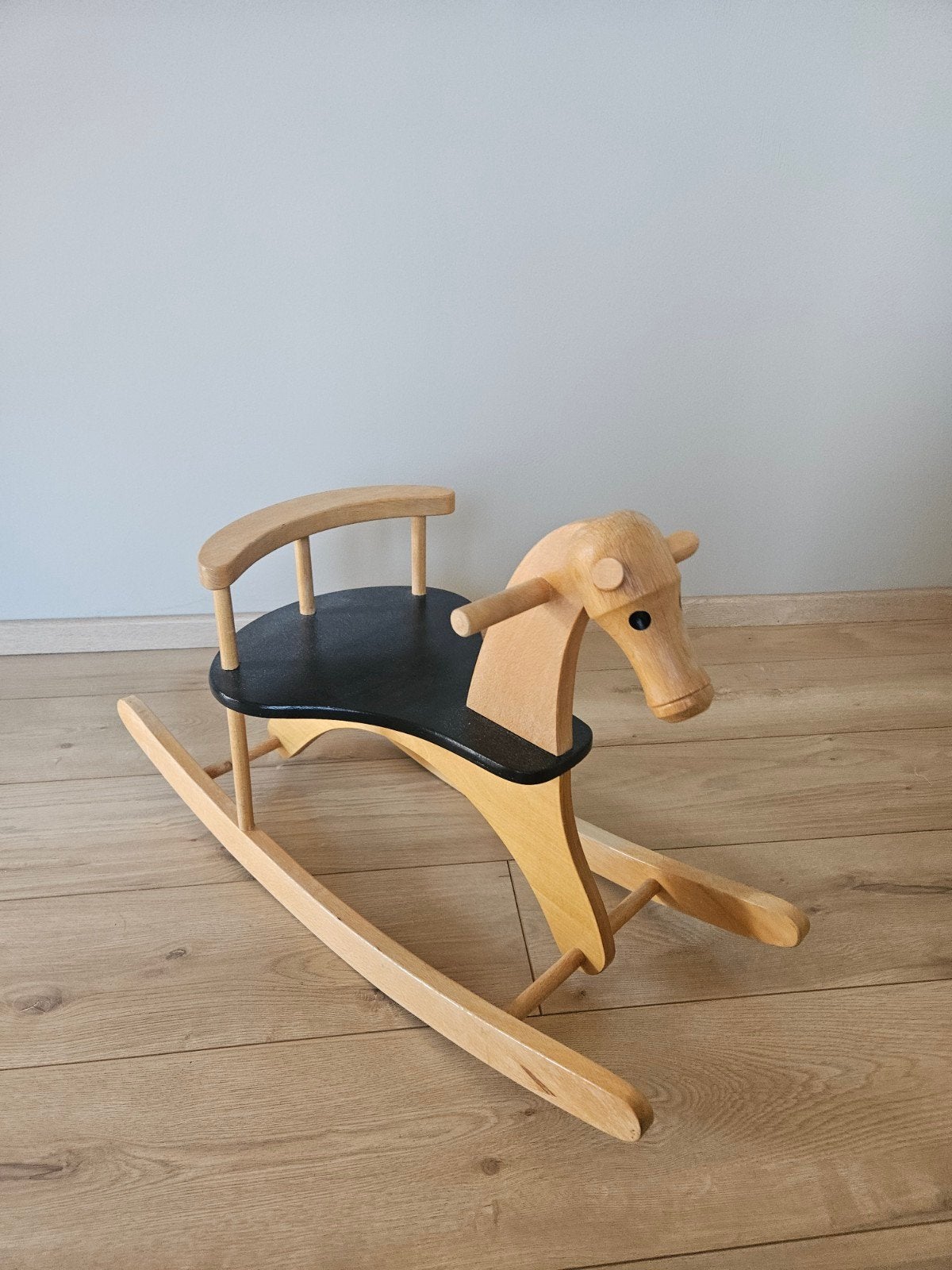 Houten Schommelpaard - Klassiek Speelgoed, Ophalen, Zo goed als nieuw, Rij- of Hobbelspeelgoed