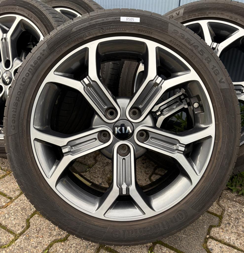 ZGAN 18” Originele Kia Xceed Velgen + Zomerbanden, Auto-onderdelen, 18 inch, Banden en Velgen, Ophalen of Verzenden, 235 mm
