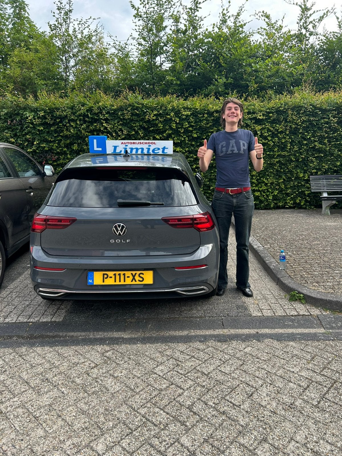 Autorijschool Limiet, Auto