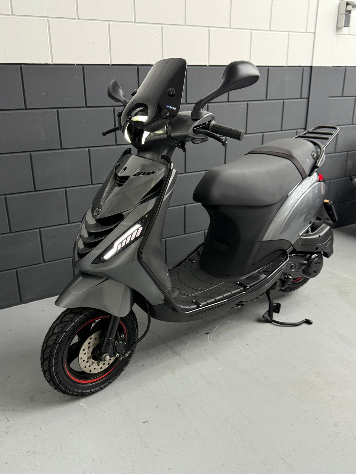 Piaggio Zip Sp Iget 2022 4Takt Bromscooter Alpha Vol Opties!, Fietsen en Brommers, Brommers | Derbi, Ophalen