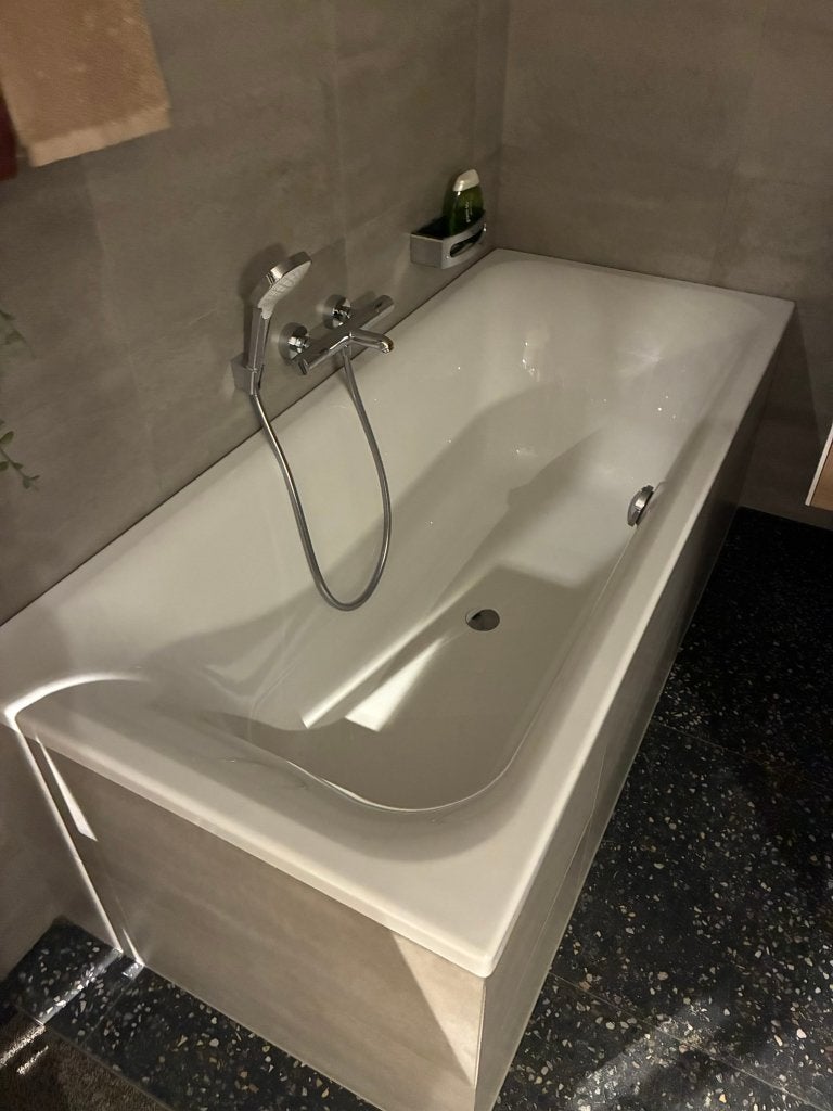 Villeroy&Boch (bad showroom model), Doe-het-zelf en Verbouw, Sanitair, Ophalen, Nieuw, Bad